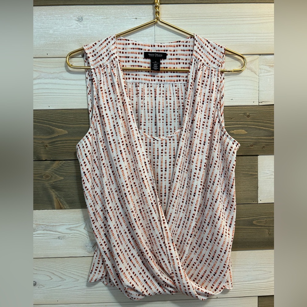 White House Black Market ⚜️Two Layer Short Sleeved Tank Blouse - Picture 2 of 6